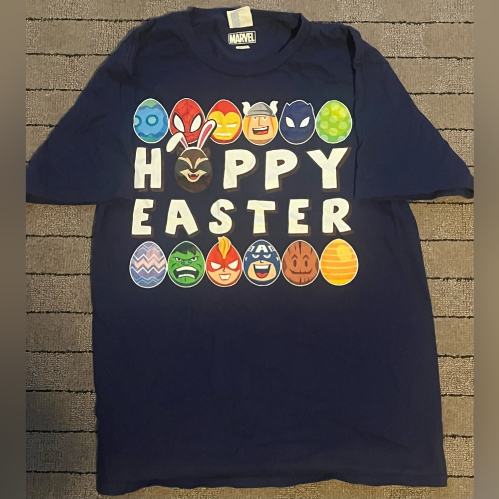 Marvel Men’s small Easter tee shirt